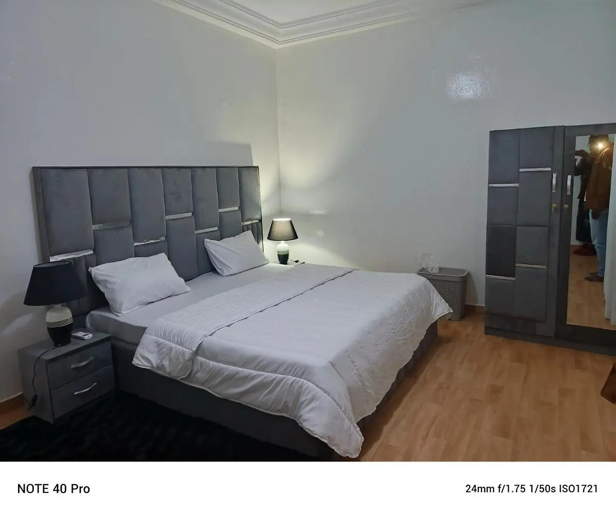 1-Bedroom Apartment In Mamelles location